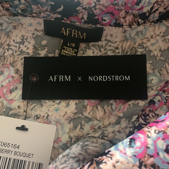 AFRM x Nordstrom floral silky button-down sz L - Picture 6 of 7